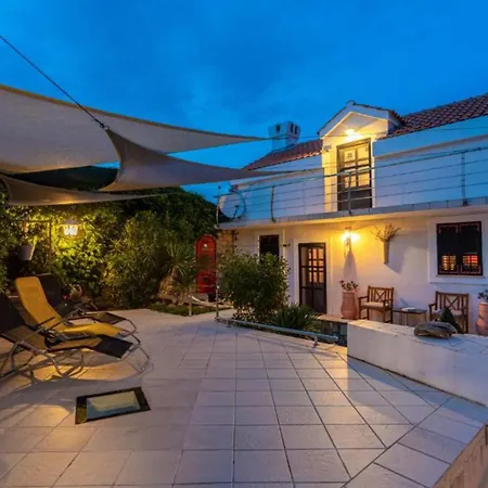 Villa Rustic Rudine Dobrinj